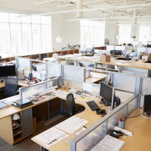 Rénovation d'intérieur 
Cloison amovible dans les bureaux 