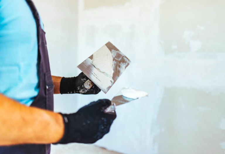 Comment les travaux de plâtrerie peuvent-ils transformer l’apparence de votre intérieur ?